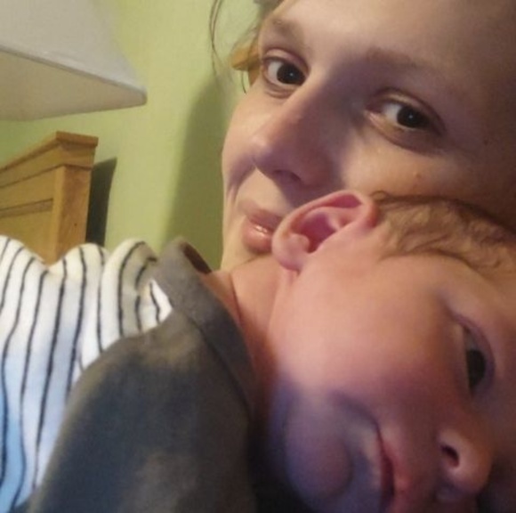 Meet your Posher, Michelle - Picture 1 of 1